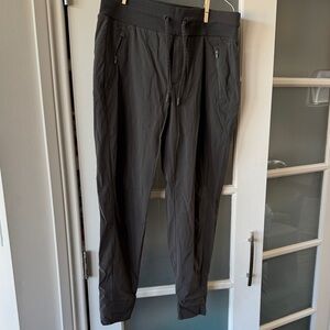 Athleta Trekkie Charcoal Joggers